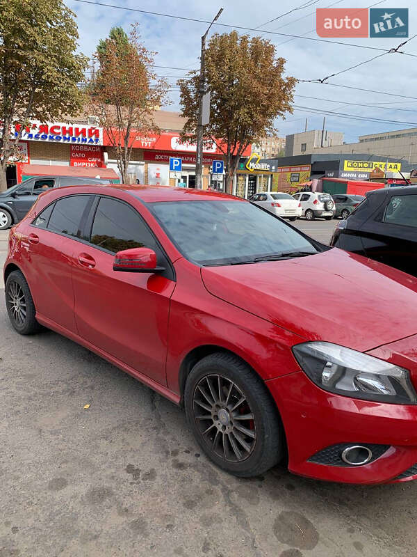 Хэтчбек Mercedes-Benz A-Class 2013 в Кривом Роге