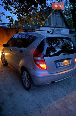Хэтчбек Mercedes-Benz A-Class 2007 в 