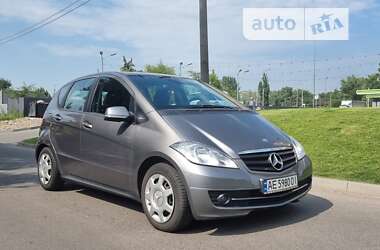 Хетчбек Mercedes-Benz A-Class 2010 в Кам'янському