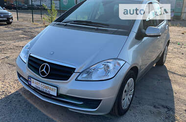 Хэтчбек Mercedes-Benz A-Class 2012 в Киеве