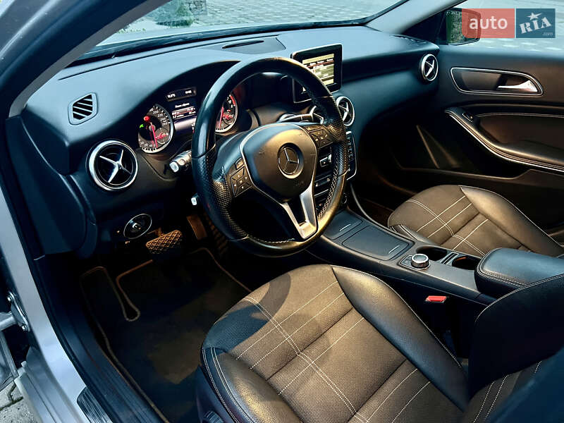 Хэтчбек Mercedes-Benz A-Class 2015 в Львове фото 26 Хэтчбек Mercedes-Benz A-Class 2015 в Львове