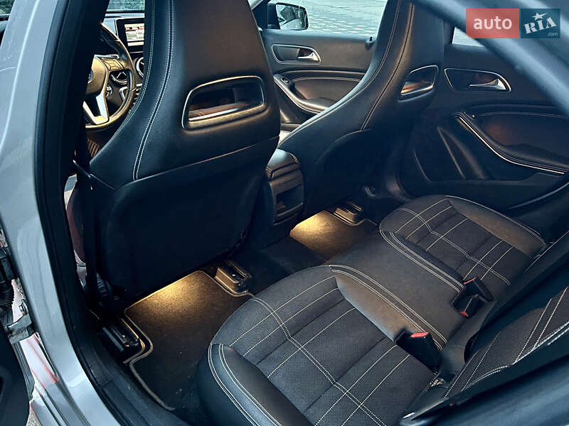 Хэтчбек Mercedes-Benz A-Class 2015 в Львове фото 28 Хэтчбек Mercedes-Benz A-Class 2015 в Львове