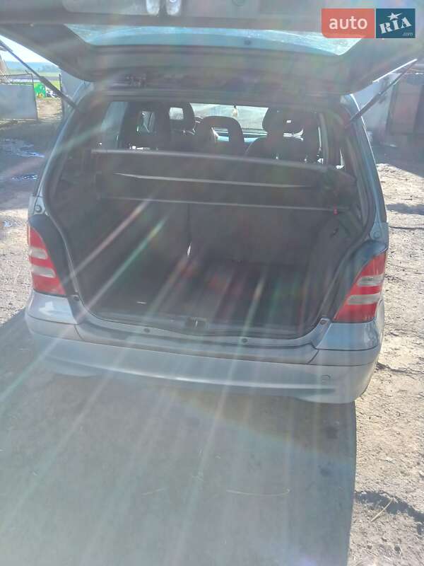 Хэтчбек Mercedes-Benz A-Class 2002 в Владимире