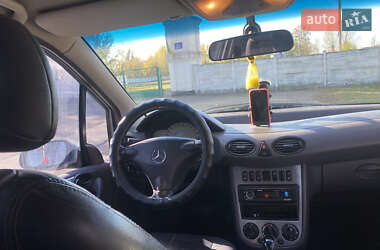 Хэтчбек Mercedes-Benz A-Class 2004 в 