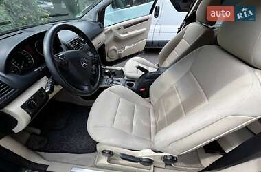 Хэтчбек Mercedes-Benz A-Class 2006 в 