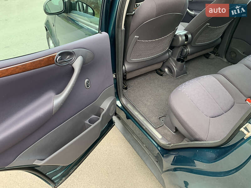 Хэтчбек Mercedes-Benz A-Class 2003 в Львове