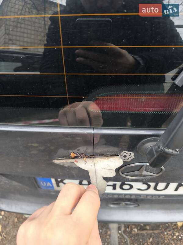 Хэтчбек Mercedes-Benz A-Class 2001 в Киеве фото 3 Хэтчбек Mercedes-Benz A-Class 2001 в Киеве