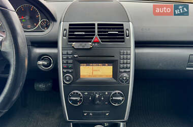 Хэтчбек Mercedes-Benz A-Class 2009 в Киеве