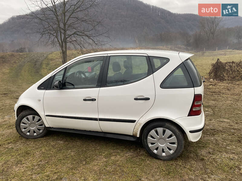 Хэтчбек Mercedes-Benz A-Class 2000 в Драгово