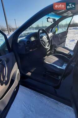 Хэтчбек Mercedes-Benz A-Class 2000 в 