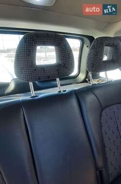 Хэтчбек Mercedes-Benz A-Class 2000 в 