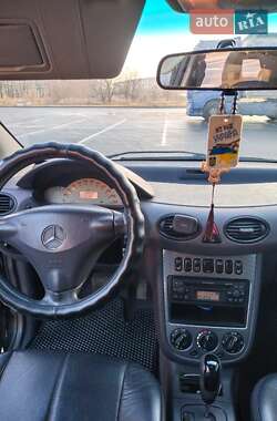 Хэтчбек Mercedes-Benz A-Class 2003 в 