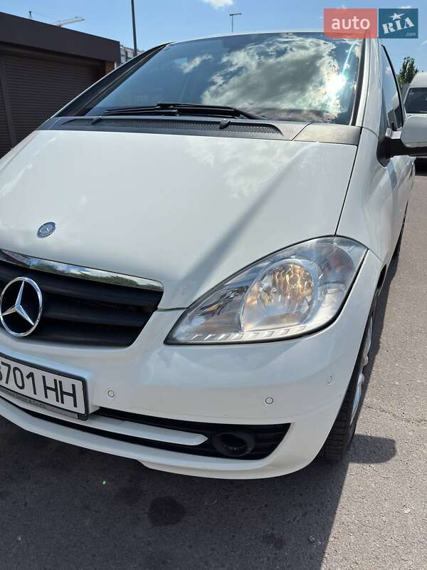 Хэтчбек Mercedes-Benz A-Class 2011 в Ровно