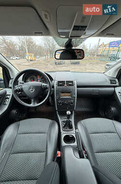 Хетчбек Mercedes-Benz A-Class 2009 в Сумах