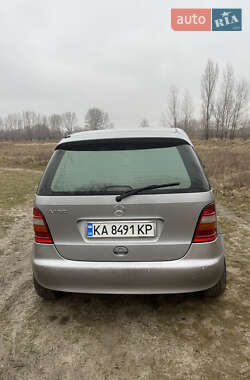 Хэтчбек Mercedes-Benz A-Class 2001 в 