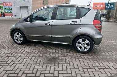 Хэтчбек Mercedes-Benz A-Class 2006 в 