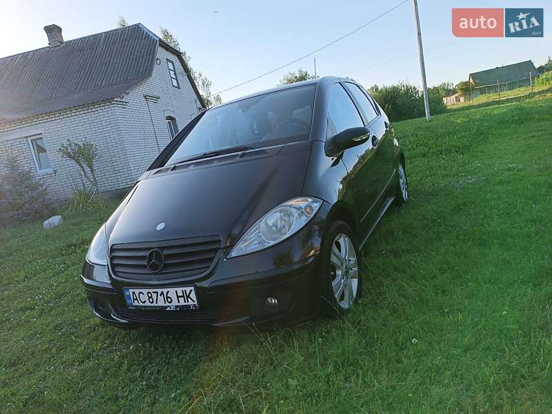 Хэтчбек Mercedes-Benz A-Class 2005 в Ратным