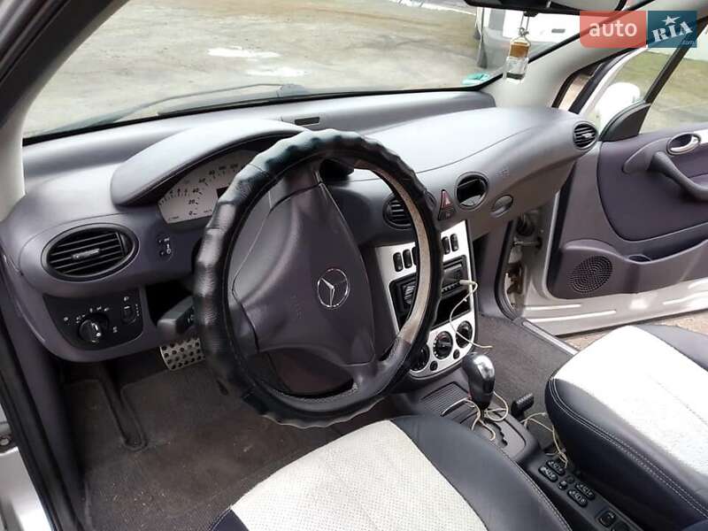 Хэтчбек Mercedes-Benz A-Class 2002 в Обухове