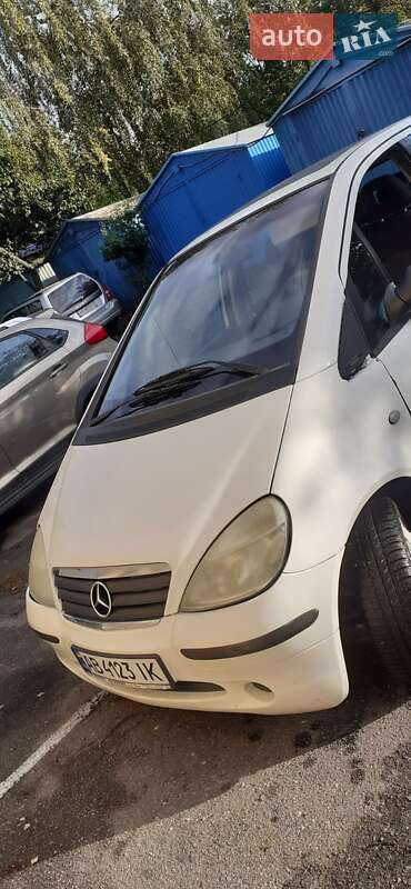 Хэтчбек Mercedes-Benz A-Class 1998 в 
