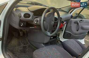 Хэтчбек Mercedes-Benz A-Class 1998 в 