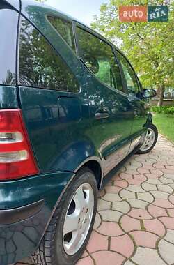 Хэтчбек Mercedes-Benz A-Class 2002 в 