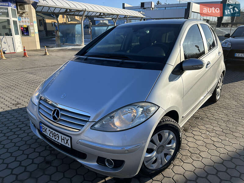 Хэтчбек Mercedes-Benz A-Class 2005 в 