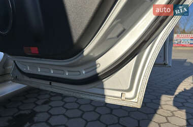 Хэтчбек Mercedes-Benz A-Class 2005 в 