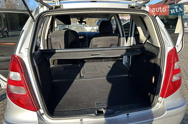 Хэтчбек Mercedes-Benz A-Class 2005 в 