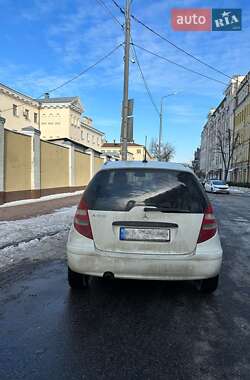 Хэтчбек Mercedes-Benz A-Class 2008 в 