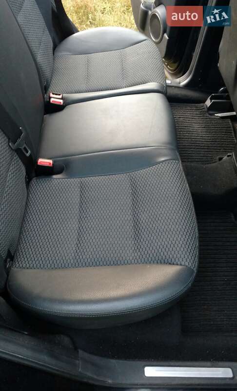 Хэтчбек Mercedes-Benz A-Class 2010 в Житомире
