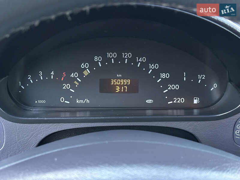 Хэтчбек Mercedes-Benz A-Class 2003 в Стрые фото 11 Хэтчбек Mercedes-Benz A-Class 2003 в Стрые