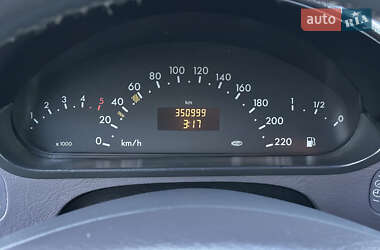 Хэтчбек Mercedes-Benz A-Class 2003 в 