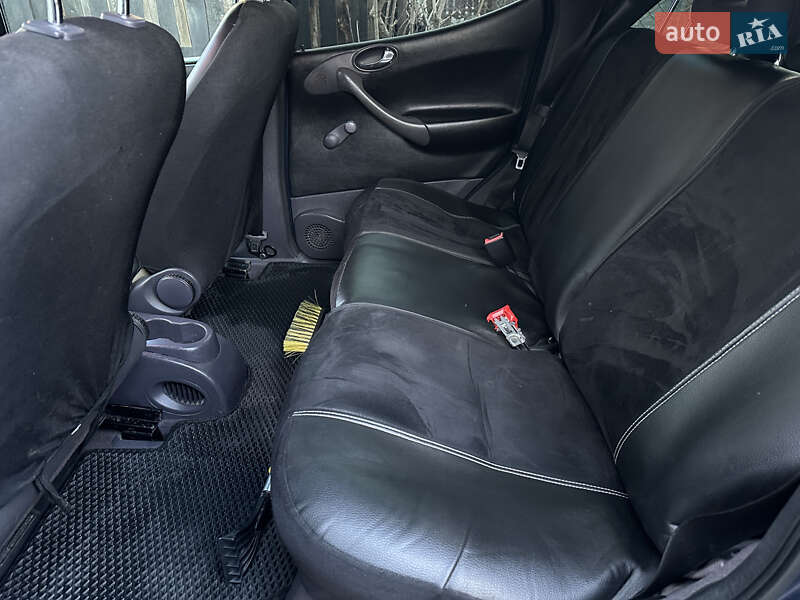 Хэтчбек Mercedes-Benz A-Class 2003 в Стрые фото 23 Хэтчбек Mercedes-Benz A-Class 2003 в Стрые