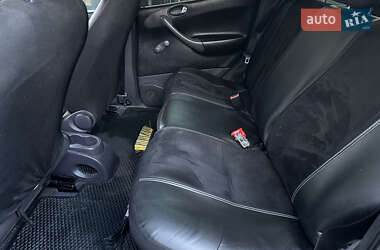 Хэтчбек Mercedes-Benz A-Class 2003 в 