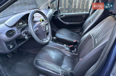 Хэтчбек Mercedes-Benz A-Class 2003 в 