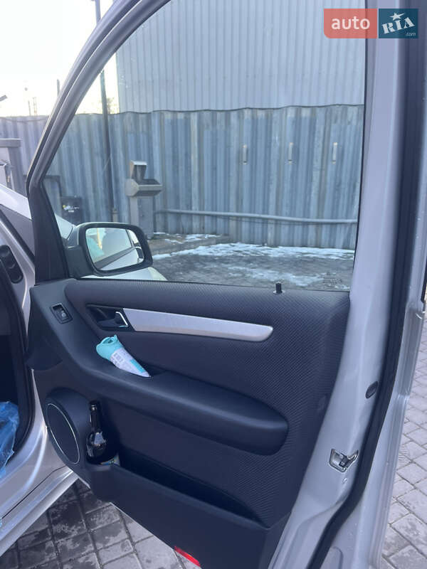 Хэтчбек Mercedes-Benz A-Class 2008 в Одессе фото 17 Хэтчбек Mercedes-Benz A-Class 2008 в Одессе