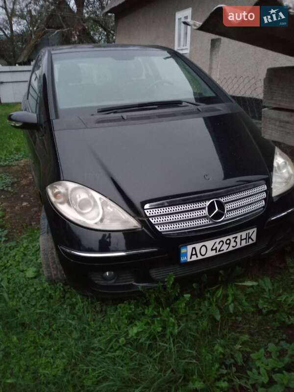 Хетчбек Mercedes-Benz A-Class 2006 в Тячеві