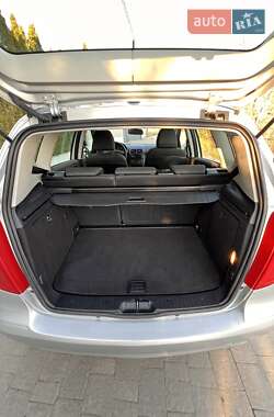 Хэтчбек Mercedes-Benz A-Class 2009 в 