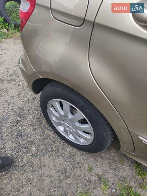 Хэтчбек Mercedes-Benz A-Class 2004 в Житомире