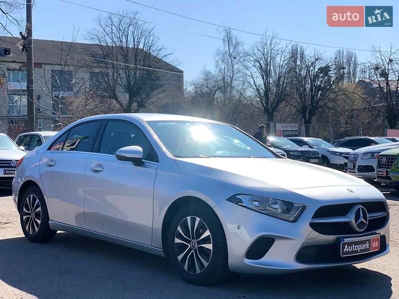 Седан Mercedes-Benz A-Class 2019 в Виннице