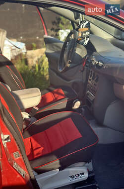Хэтчбек Mercedes-Benz A-Class 2000 в 