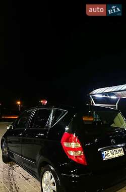 Хэтчбек Mercedes-Benz A-Class 2006 в 