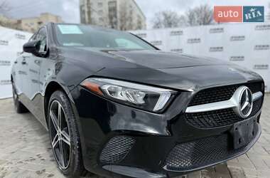 Седан Mercedes-Benz A-Class 2019 в 