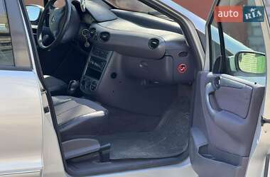 Хэтчбек Mercedes-Benz A-Class 2003 в 