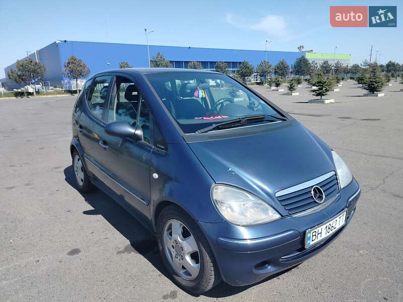 Хетчбек Mercedes-Benz A-Class 2001 в 