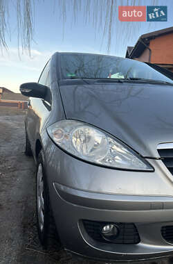 Хэтчбек Mercedes-Benz A-Class 2007 в 