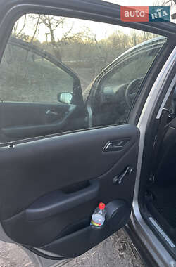 Хэтчбек Mercedes-Benz A-Class 2007 в 