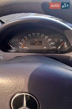 Хэтчбек Mercedes-Benz A-Class 1998 в 