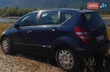 Хетчбек Mercedes-Benz A-Class 2004 в 