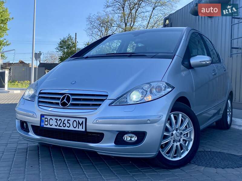 Хэтчбек Mercedes-Benz A-Class 2005 в 